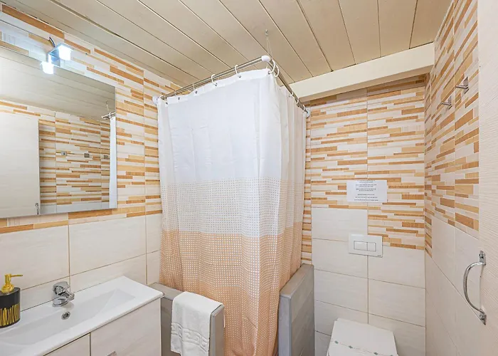 4bnb - Victoria Palace * Rome